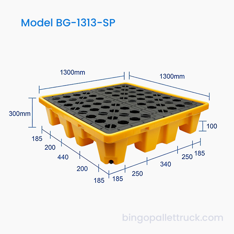 Paleta proti úniku 1300 x 1300 mm pre 4 bubny